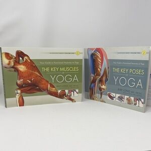 The Key Muscles and Poses of Yoga Books